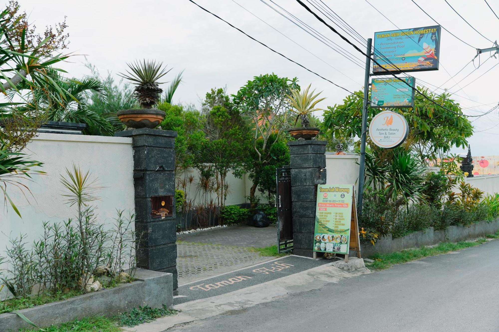 Taman Asih Bingin Homestay Улувату Екстер'єр фото
