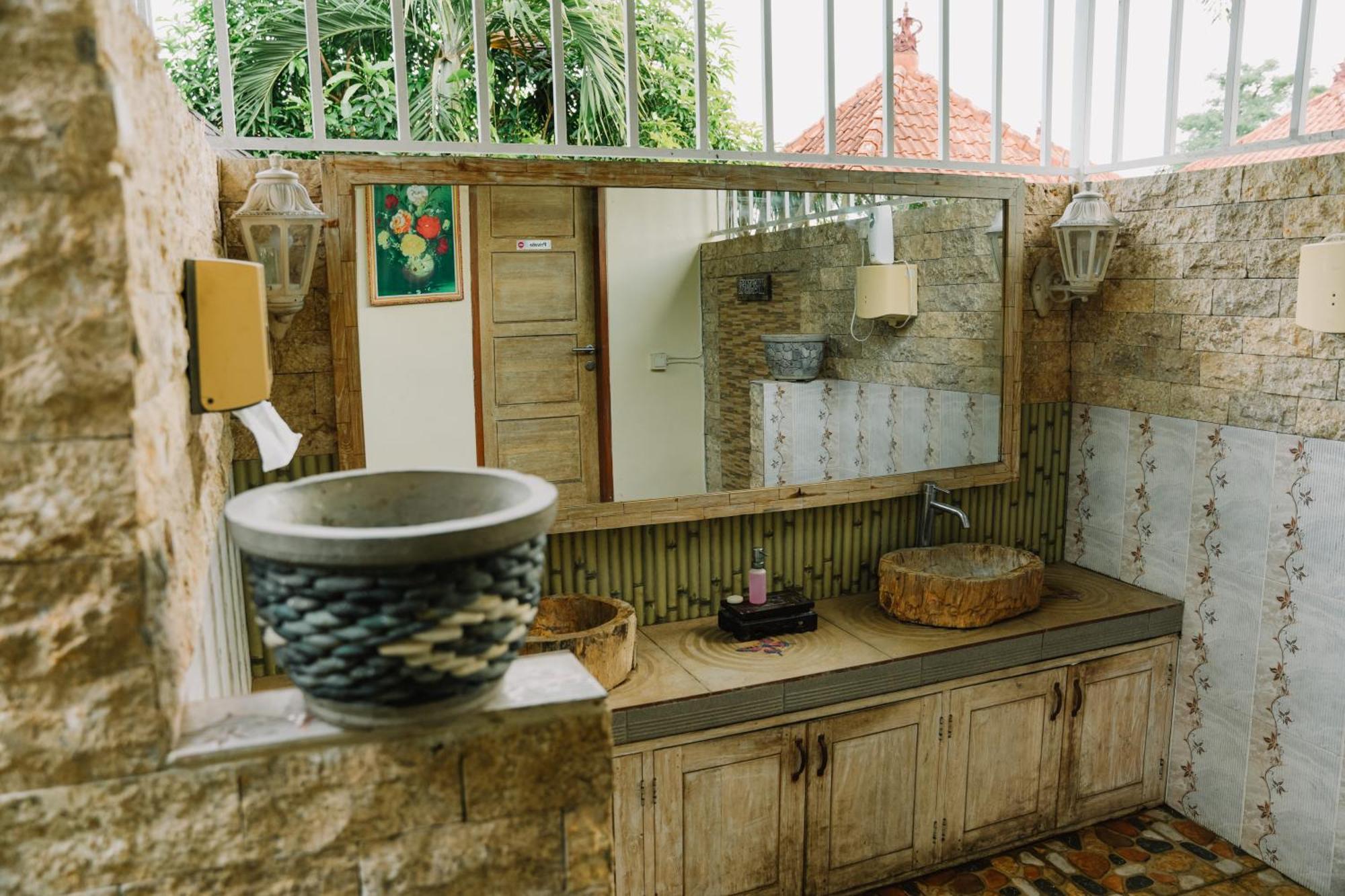 Taman Asih Bingin Homestay Улувату Екстер'єр фото